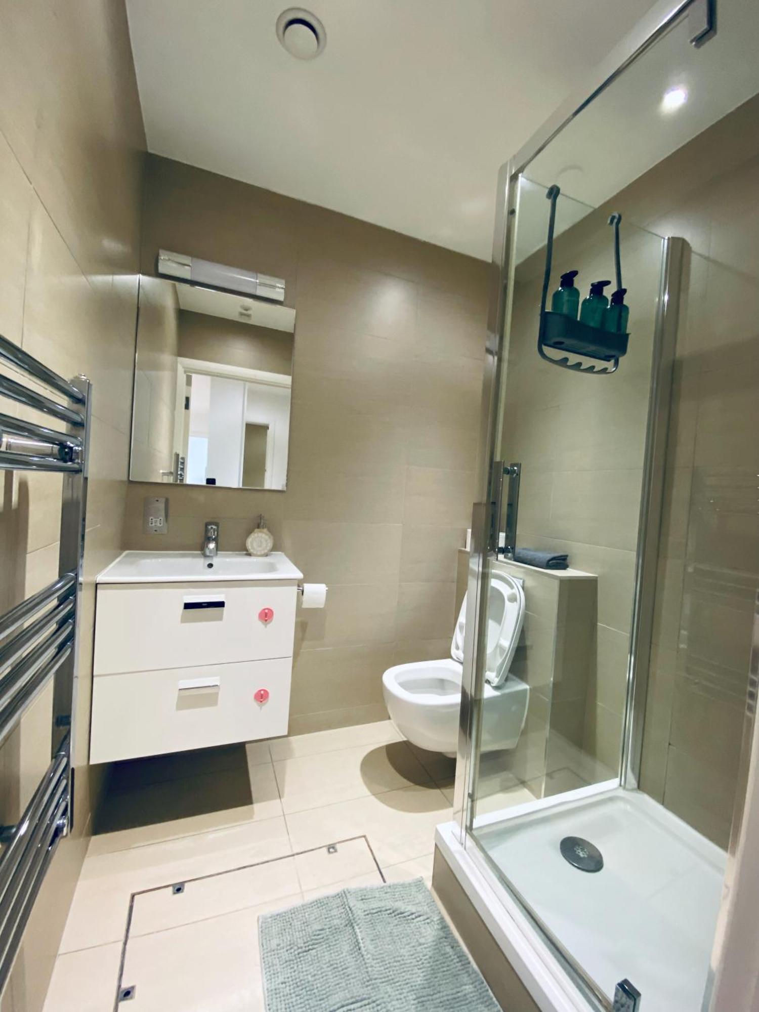 2 Bedroom Flat - 2 Bath - 15 Min Camden Town Londres Exterior foto